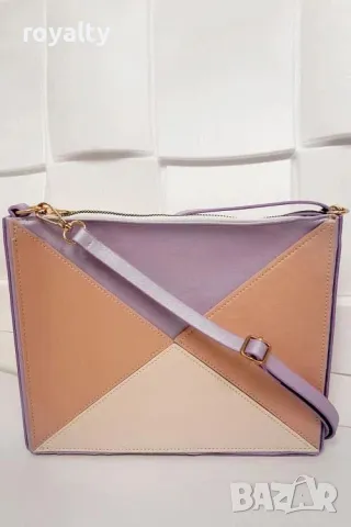 Дамска чанта с ефектен дизайн, снимка 4 - Чанти - 49493409