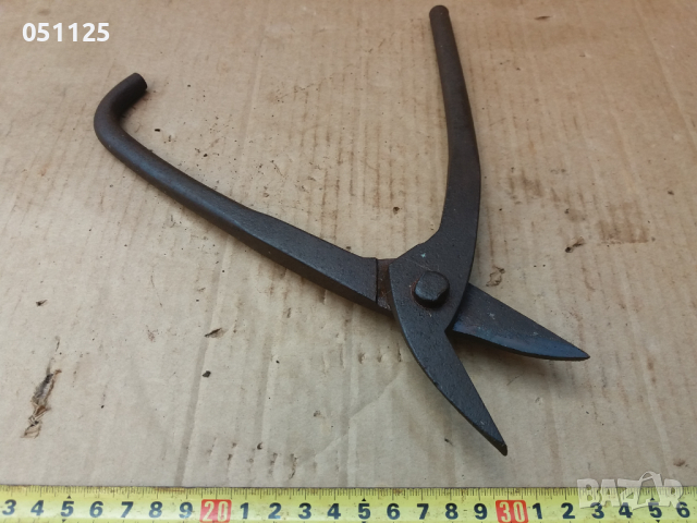 масивна ножица за рязане на ламарина , снимка 2 - Антикварни и старинни предмети - 36410177