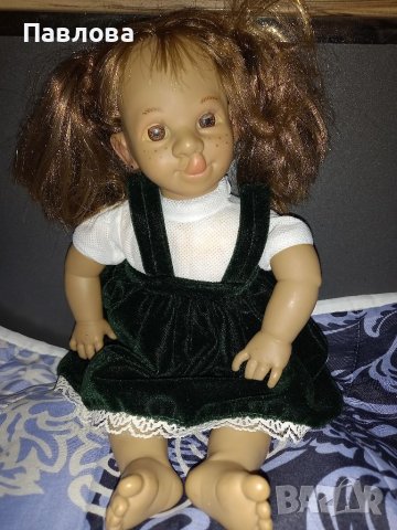 Две кукли испанки