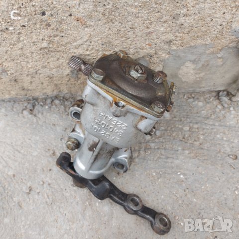 Lada /Стартери динама секторни кутии диференциали кардани и други части за ваз лада жигули ., снимка 2 - Автомобили и джипове - 39562187