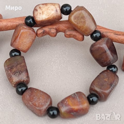 ГРИВНА ЕСТЕСТВЕН АХАТ МЪНИСТА , снимка 3 - Гривни - 42014487