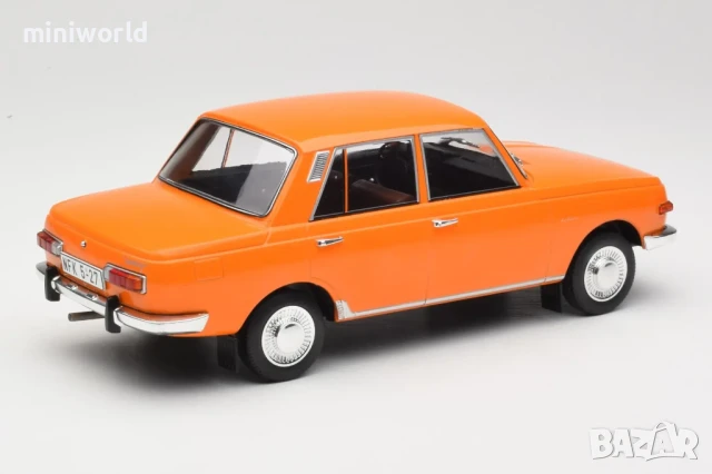 Wartburg 353 1967 - мащаб 1:18 на MCG моделът е нов в кутия, снимка 3 - Колекции - 50469709