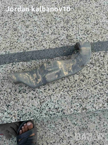 Ляв въдуховод за Ауди Audi A8 D4 H4 само за 20Eur. 4h1819655a