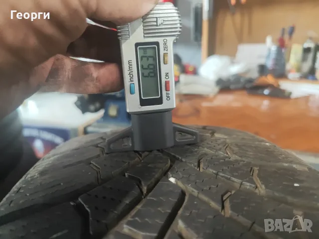 2бр.зимни гуми 215/60/17 Bridgestone, снимка 2 - Гуми и джанти - 56154493