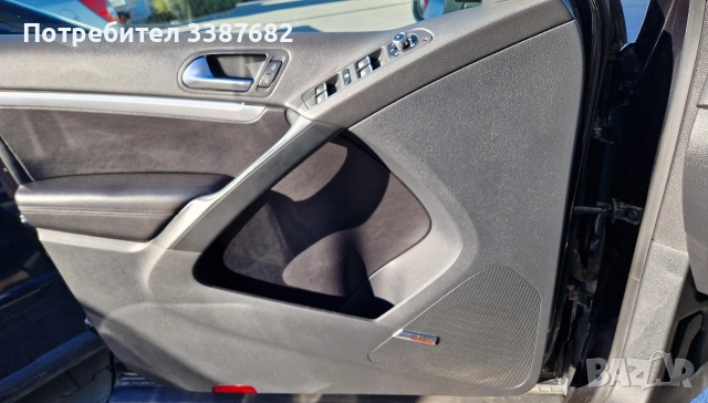 VW Tiguan 2.0tdi , снимка 7 - Автомобили и джипове - 52888536