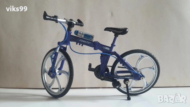 Метални модели на велосипеди в Мащаб 1:8 и 1:10 , снимка 2 - Колекции - 53283353