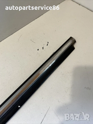 Предна лява лайсна за стъкло на врата за Peugeot 4007 2.2 HDI (2009)