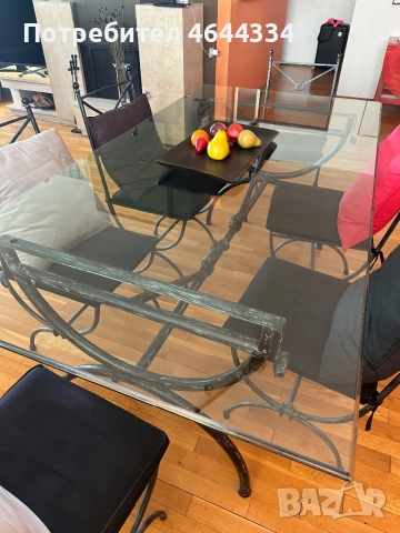 Маса за хранене