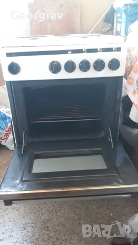 Печка готварска електрическа, снимка 2 - Печки, фурни - 44363361