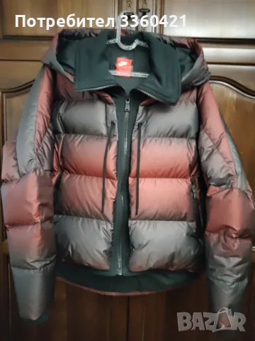 Оригинално дамско зимно яке (Nike). , снимка 3 - Якета - 56161947