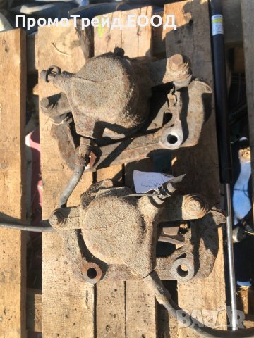 Предни спирачни апарати (спирачен апарат) Lucas Mercedes W203 W203 300мм.