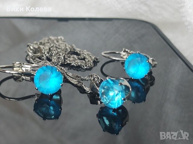 колие и обеци, снимка 5 - Колиета, медальони, синджири - 36690954