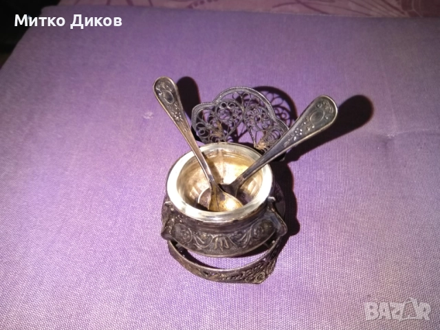 Посребрен съд за хайвер солница горчичник СССР с две лъжички и филигран 21 грама, снимка 2 - Други ценни предмети - 51553346