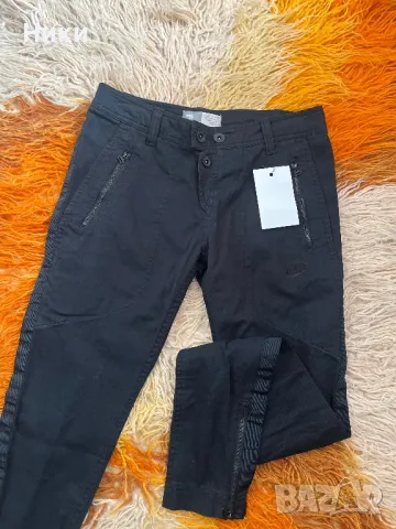 Елегантен панталон на Nike, снимка 2 - Панталони - 48888502