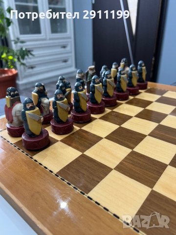 Красив порцеланов шах , снимка 3 - Шах и табла - 39995556