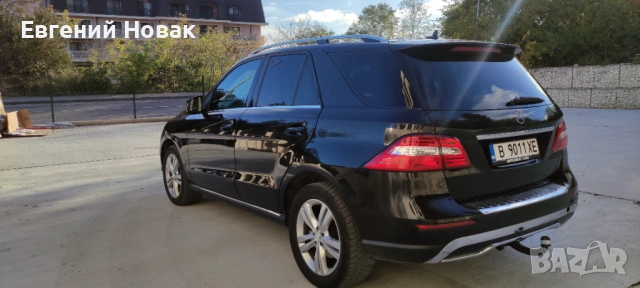 Продава Mercedes-Benz ML 350 BLUETEC 3.0 CDI, 4MATIC, SPORT, снимка 3 - Автомобили и джипове - 53770585