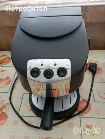 Еспресо кафемашина Crown CEM-1510 (15 bar / 1050W) – в оригинална кутия, снимка 4 - Кафемашини - 55919949