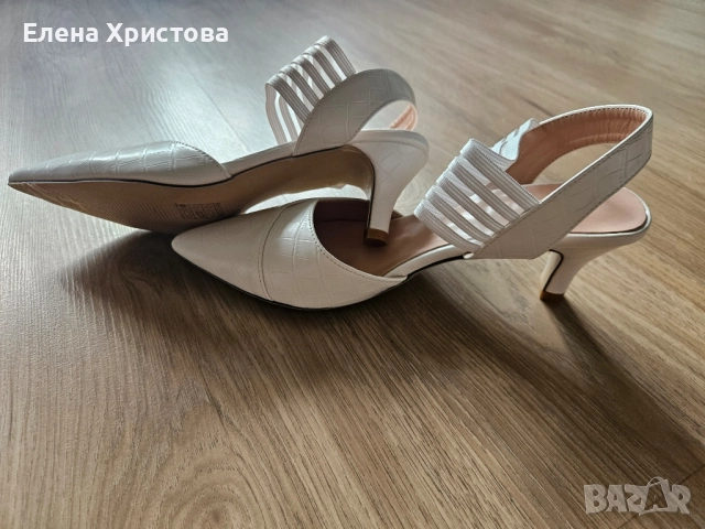 Бели летни обувки, снимка 3 - Дамски ежедневни обувки - 51463283