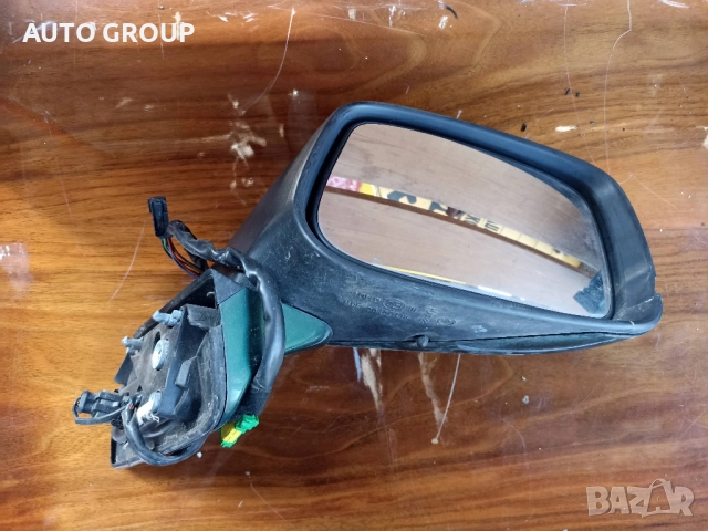Oгледало дясно за Пежо 807 / Peugeot 807 - Ситроен Ц 8, снимка 3 - Части - 52916971