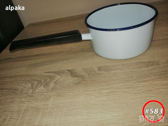 Продавам нова българска емайлирана касерола 17/10