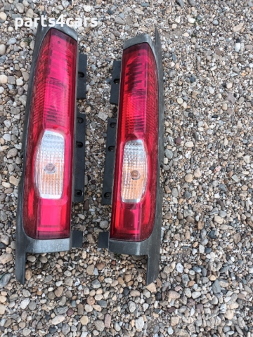 ляв и десен стоп за рено трафик опел виваро 07 - 14 RENAULT TRAFIC OPEL VIVARO, снимка 3 - Части - 51915110