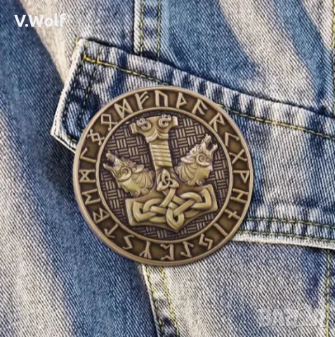 Викингска голяма брошка 