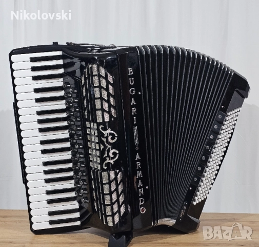 Акустичен акордеон Armando Bugari Artist , снимка 1
