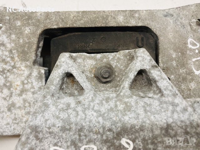 Скоростна кутия тампон за BMW БМВ F10 F11 2.0 дизел 190 коня B47 6781235 2016, снимка 2 - Части - 42625381