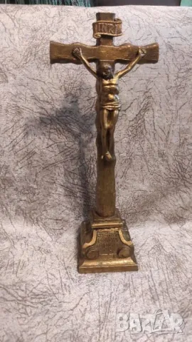 Стар кован кръст разпятие 