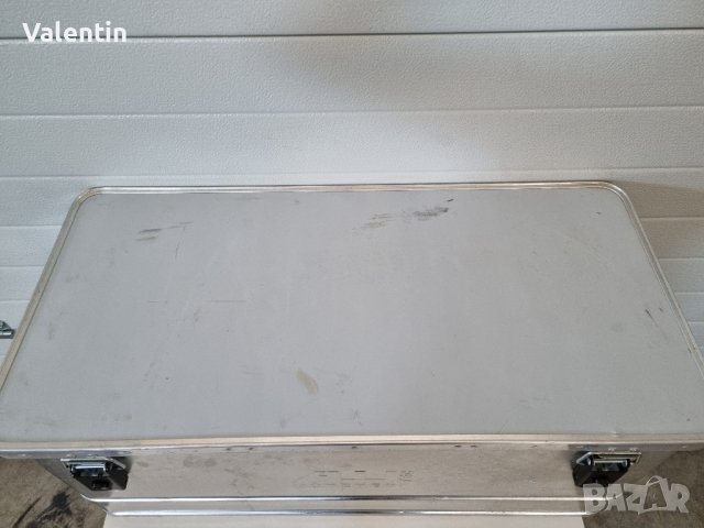 немски алуминиев куфар, снимка 2 - Куфари с инструменти - 42431211