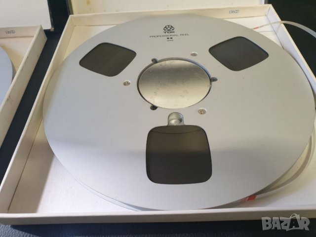 Лот от две 26,5см 10,5" метални магнетофонни ролки TDK. В много добро състояние. С ленти и кутии. Ко, снимка 5 - Други музикални жанрове - 39781437