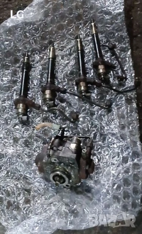 ГНП горивна помпа с дюзи Ford Peugeot Citroen 2.2 HDi