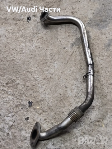 EGR ЕГР тръба тръбичка за Голф 5 Ауди А3 Пасат Туран VW Golf 5 Audi A3 8P Passat 2.0TDI 03G131521A, снимка 2 - Части - 52449328