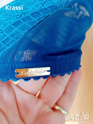 Син сутиен Calvin Klein  80 C, снимка 4 - Бельо - 53133672
