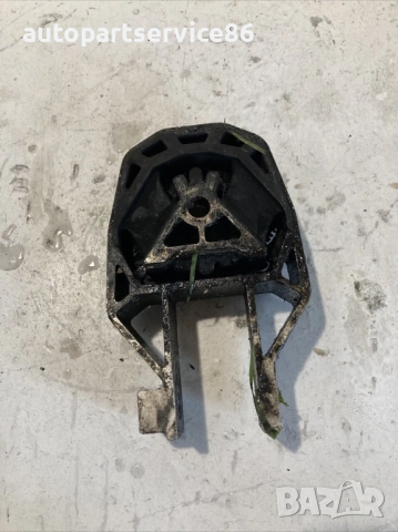 Конзола за монтаж на скоростна кутия за Volvo C30 1.6 TDI (2012) AV61-6P082-AB, снимка 3 - Части - 53833170