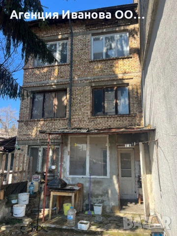 Етаж с двор и самостоятелен вход на главен булевард в гр.Попово , снимка 5 - Къщи - 53679072