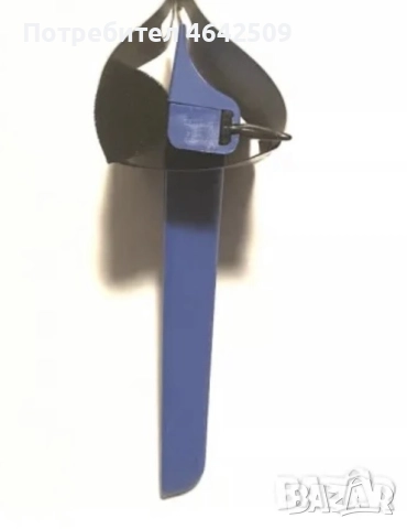 3 в 1 Стъргалка за Лед Чистачка и Гъба за Автомобили, снимка 4 - Аксесоари и консумативи - 52417662