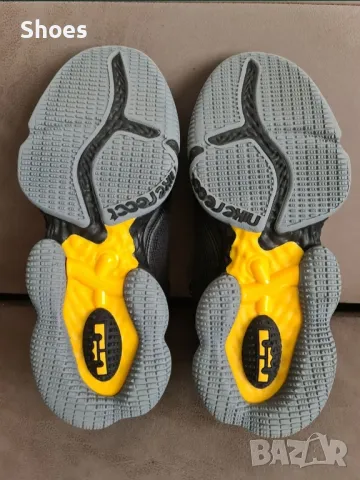Баскетболни обувки Nike Lebron 19 low, снимка 3 - Спортни обувки - 48943193