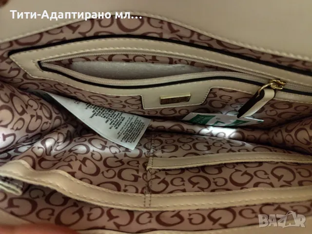 Дамска чанта Guess, снимка 4 - Чанти - 49240946