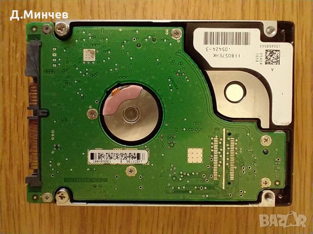 Твърд диск SEAGATE MOMENTUS 5400.3, снимка 2 - Твърди дискове - 35683825