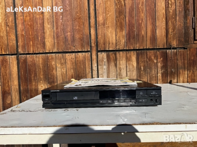 Compact disk player Grundig 