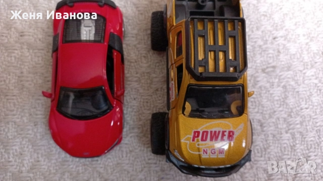 Метални реплики на автомобили, снимка 4 - Коли, камиони, мотори, писти - 52011331