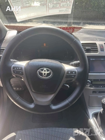 Продава се Тойота Авенсис , снимка 2 - Автомобили и джипове - 52224294