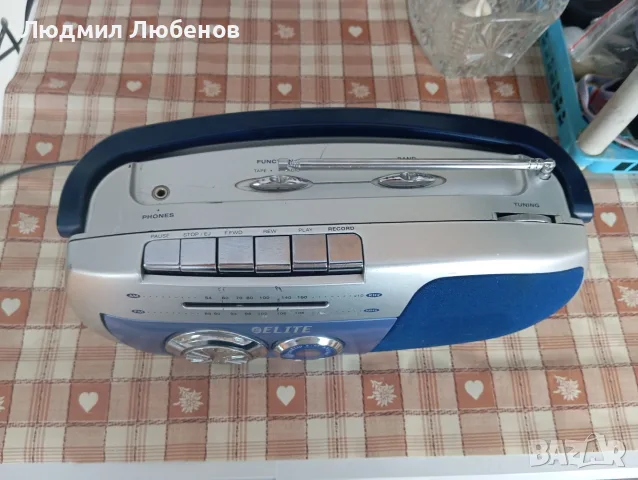 Малък радиокасетофон , снимка 4 - Радиокасетофони, транзистори - 55877195