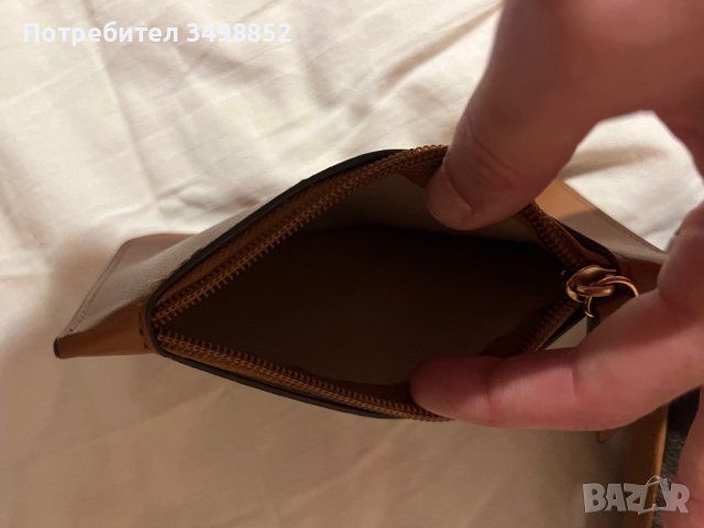 Дамска чанта, снимка 3 - Чанти - 41909278