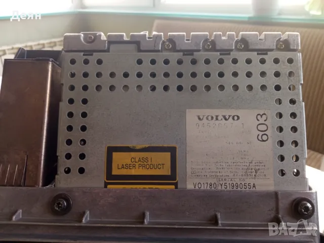 Volvo касетофон , снимка 2 - Радиокасетофони, транзистори - 48962571