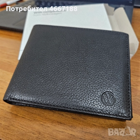 [Оригинален] Кожен калъф за документи VW