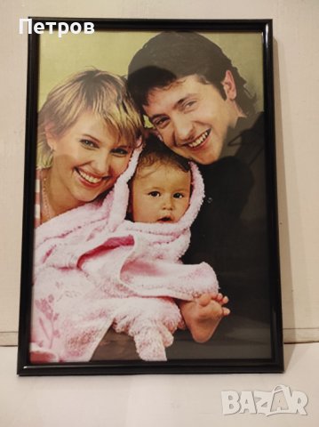 Портрет на Володимир Зеленски със съпругата си Олена и малката Олександра, снимка 1 - Картини - 39303987