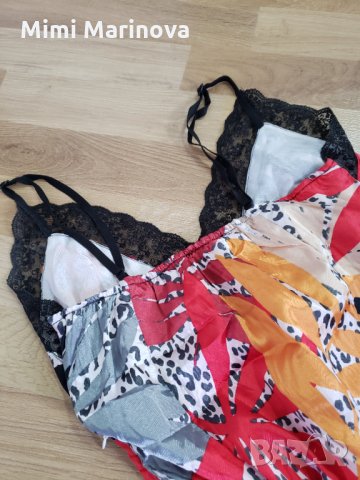  Флорална сатенена рокля с дантела, снимка 2 - Рокли - 34455766