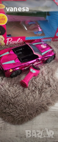 Кола с дистанционно Barbbie, снимка 4 - Коли, камиони, мотори, писти - 52818812
